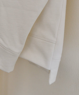 boujo-hake-oversized-sweatshirt-white-organic-cotton